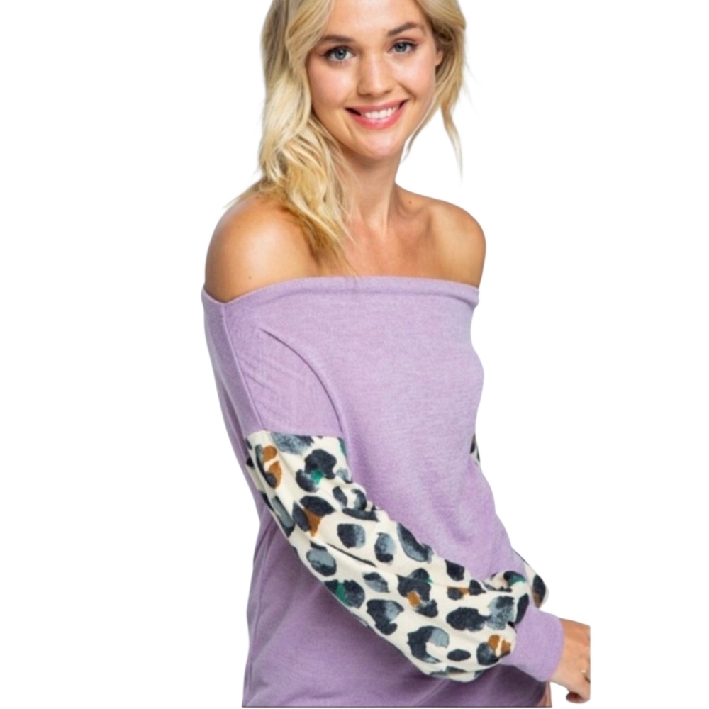twenty second Lilac Off-Shoulder Sweater with Animal Print Sleeves Size Medium - Picture 5 of 12